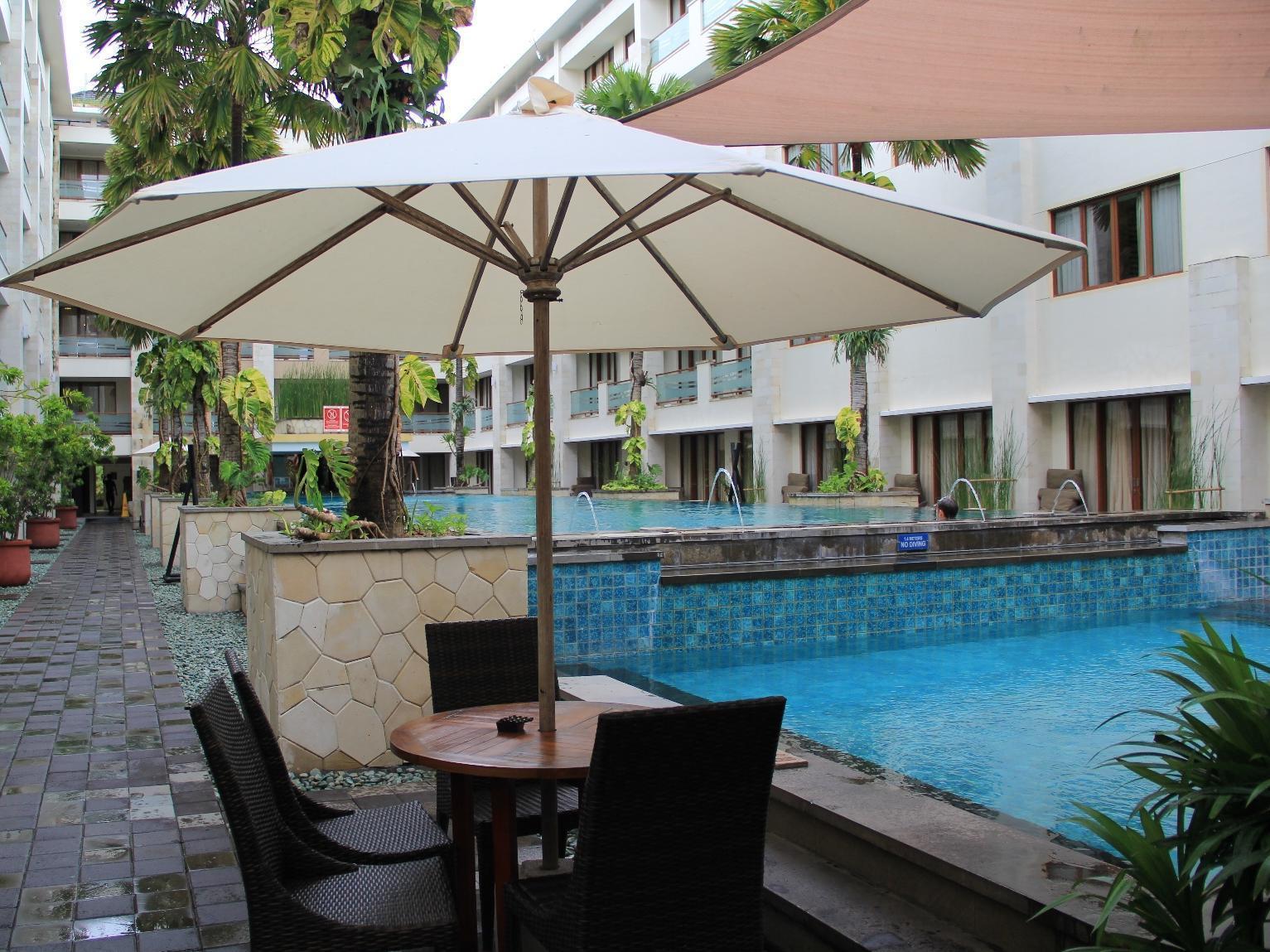 Kuta Reef Apartments Esterno foto